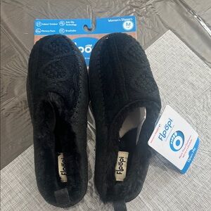 Floopy Women's Black Slippers